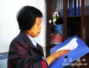 宋丽君个人资料,才华横溢的文艺新星，多才多艺的人生旅程